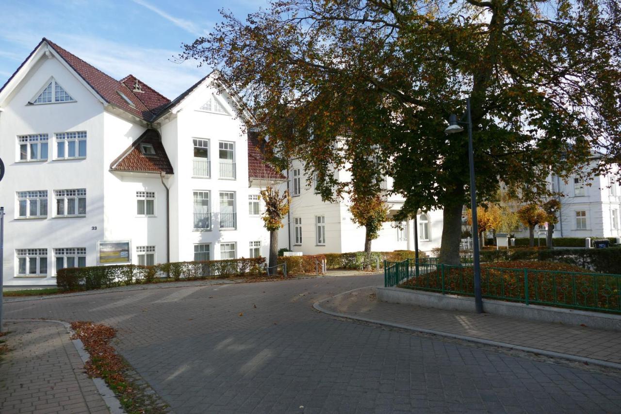 Schloss Hohenzollern 1 Heringsdorf  Exteriör bild